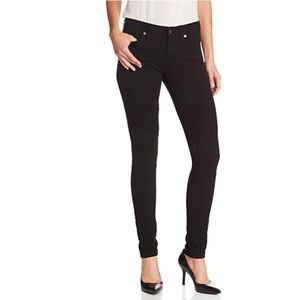 LAST CHANCE! Rich & Skinny Phantom Jean in Black